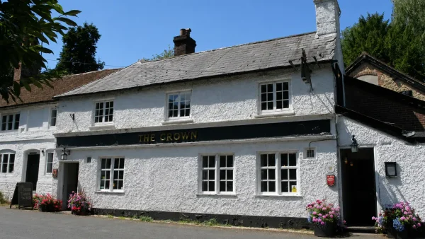 The crown arford exterior