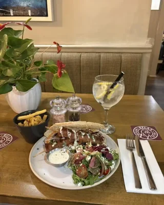 the-crown-arford-food-6
